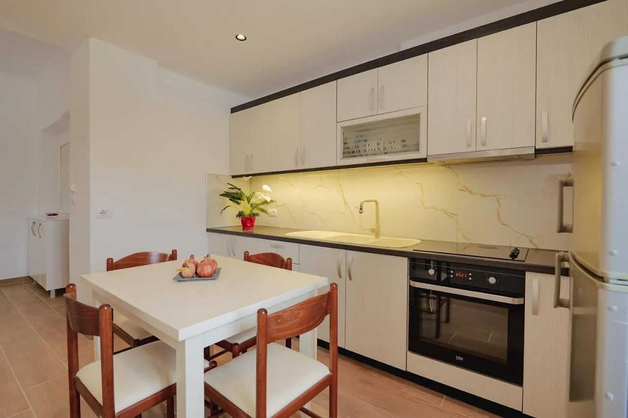 Villa Abedini Ksamil Appartement