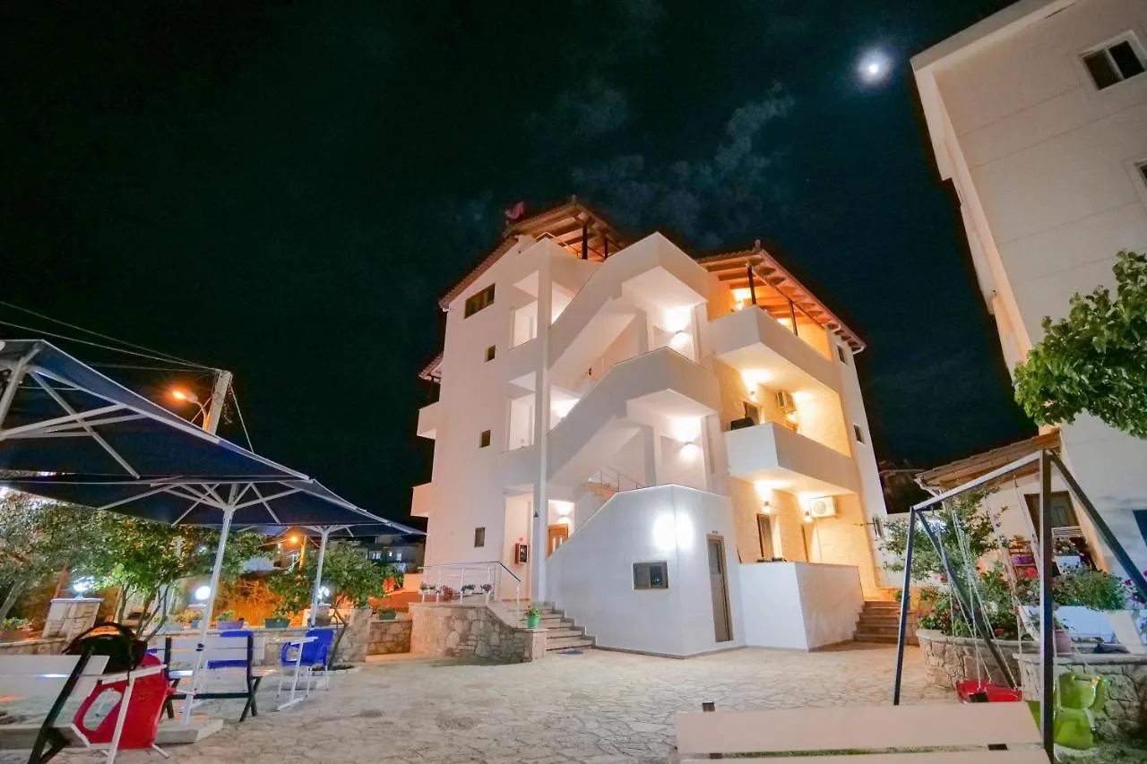 Villa Abedini Ksamil Apartament