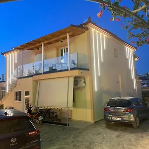 Juli Apartament