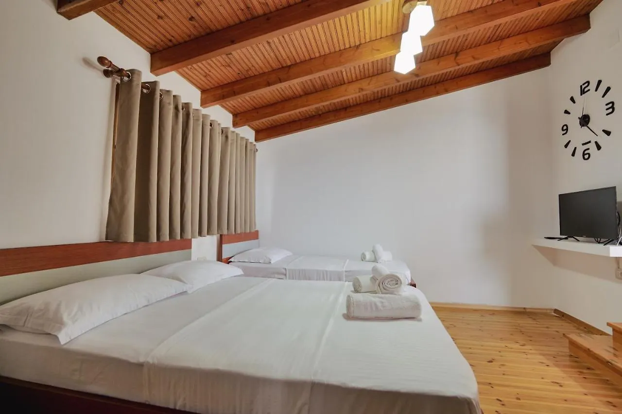Villa Abedini Ksamil Apartament